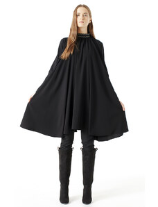 Mizalle Bol Kesim Yaka Detaylı Elbise (Siyah)