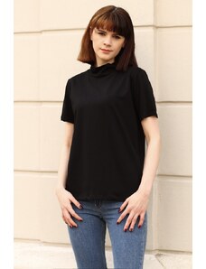 Gizce Ying Siyah T-Shirt