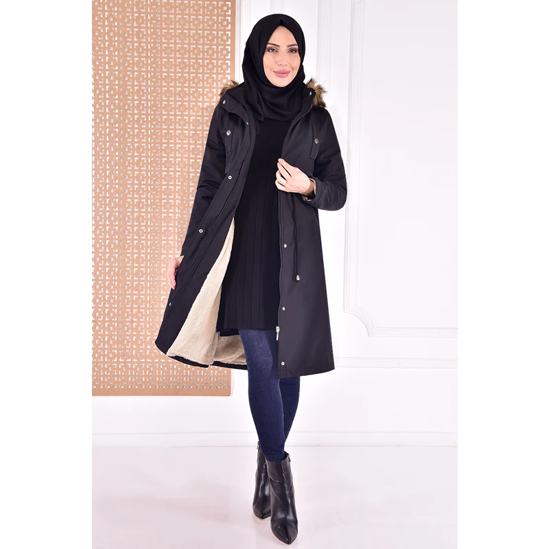 Hooded Topper Black TKN3361