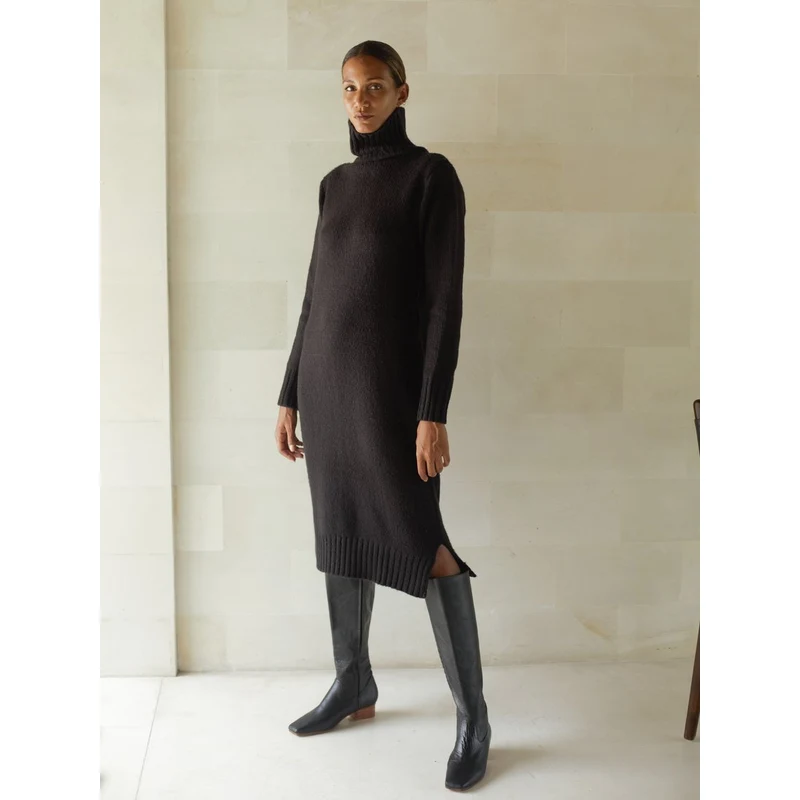 Luciee Iman Sweater Dress In Black Luciee Iman Sweater Dress In Black