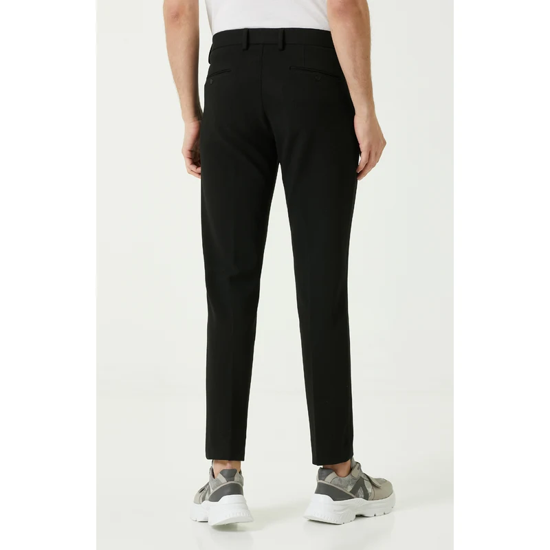 NetWork Slim Fit Siyah Pantolon IR5940