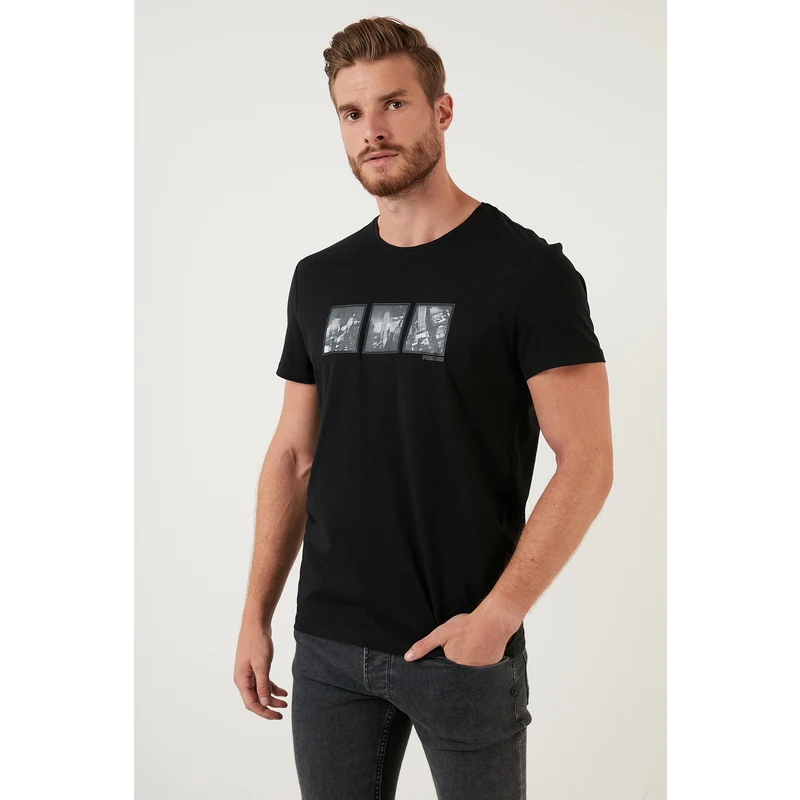 Buratti Baskılı Slim Fit Bisiklet Yaka % 100 Pamuk Erkek T Shirt 5902342 Siyah Buratti Baskılı Slim Fit Bisiklet Yaka % 100 Pamuk Erkek T Shirt 5902342 Siyah