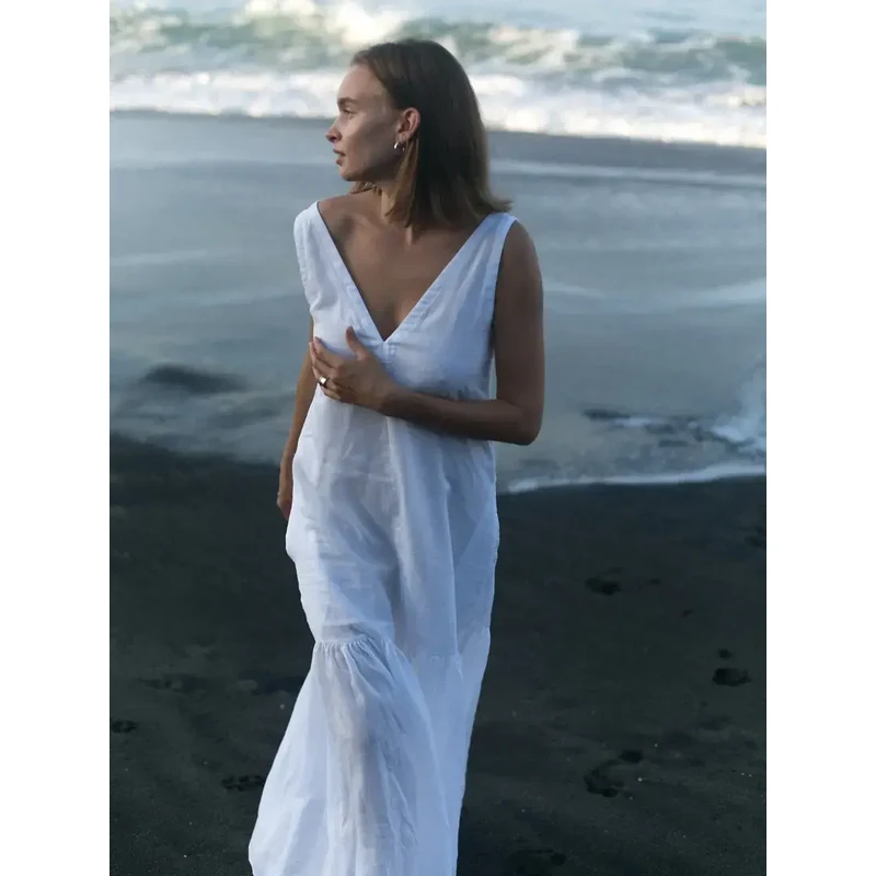 Luciee Linen Maxi Dress In White - Juliana