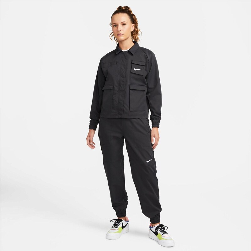 Nike Sportswear Swoosh Woven Kadın Siyah Ceket.FD1130.010