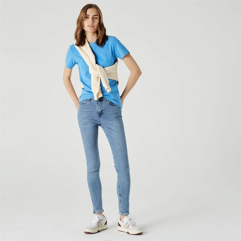 Lacoste Kadın Slim Fit Bisiklet Yaka Baskılı Mavi T-Shirt